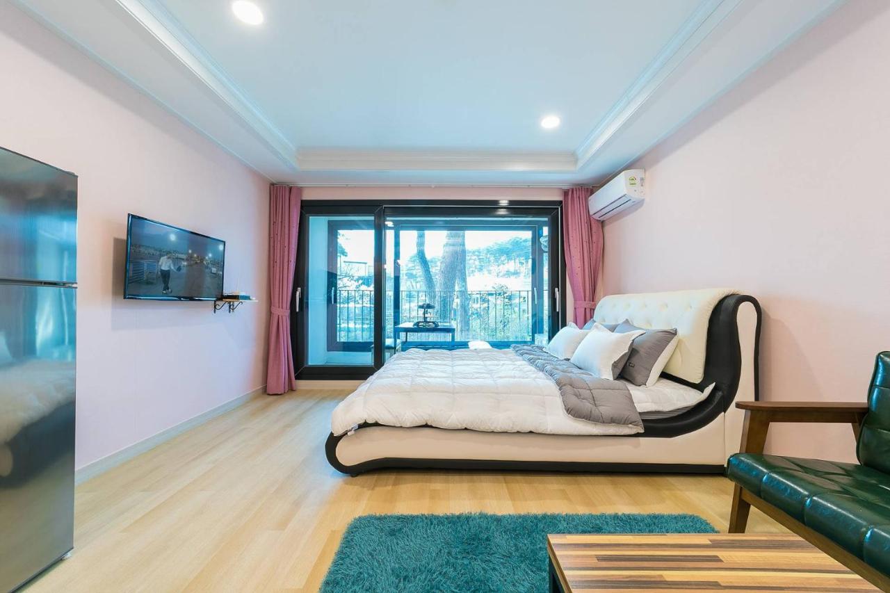 Gangneung Haesolnaeeum Pension Екстериор снимка
